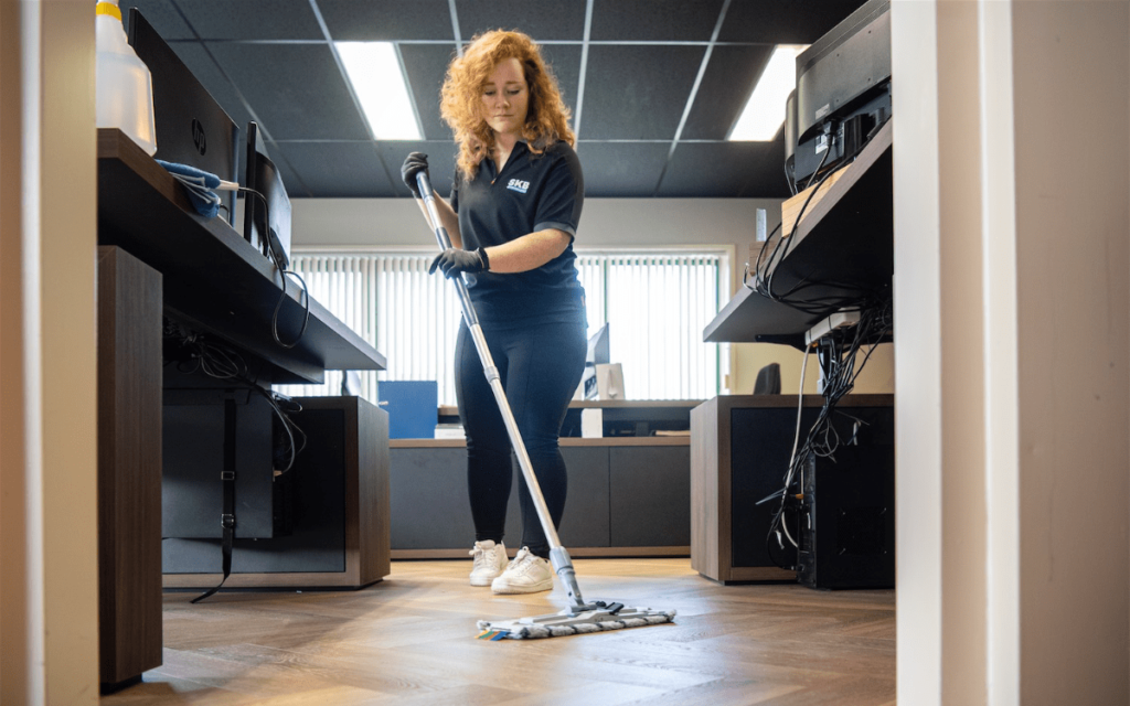 Kantoorschoonmaak op maat